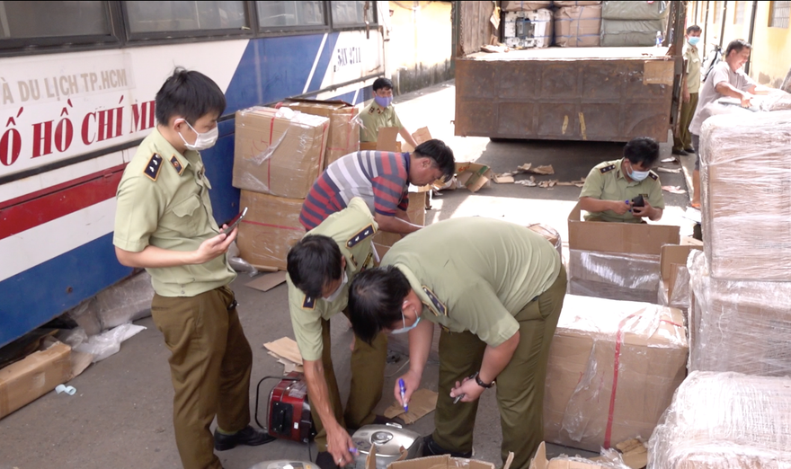 TP HCM phát hiện hàng lậu về từ Tây Ninh 