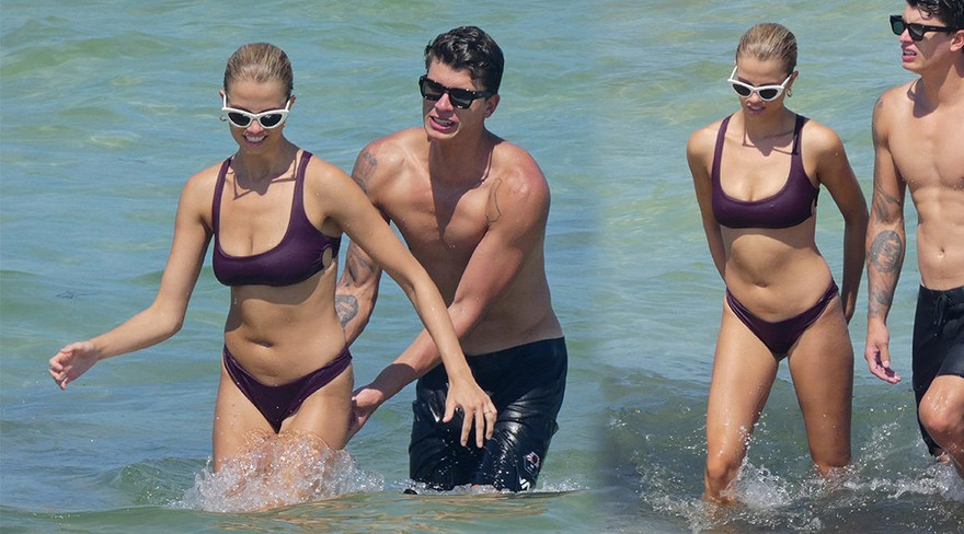 Hailey Clauson khoe dáng 'tạc tượng', vô tư tình tứ bạn trai trên biển