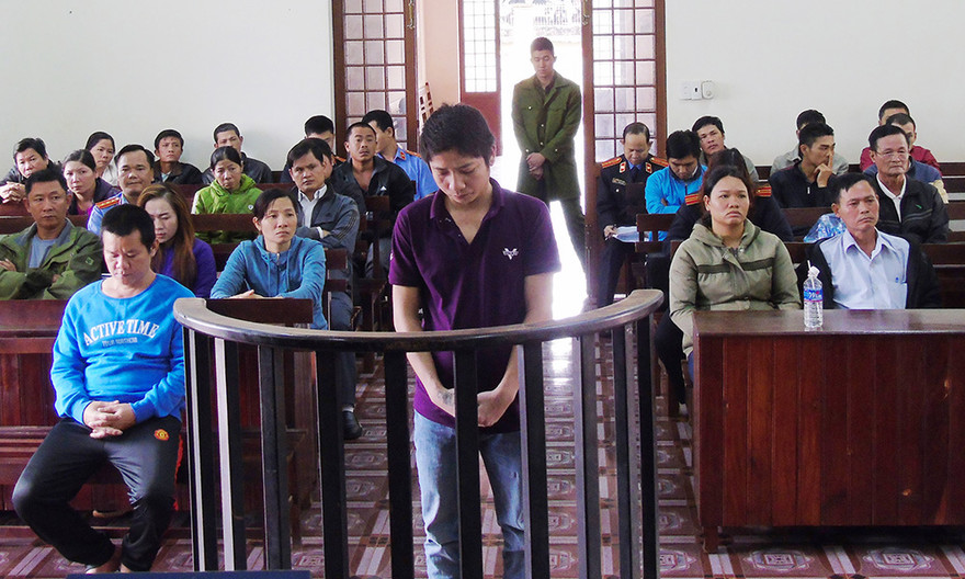 Bị cáo Phan Văn Đông tại toà.