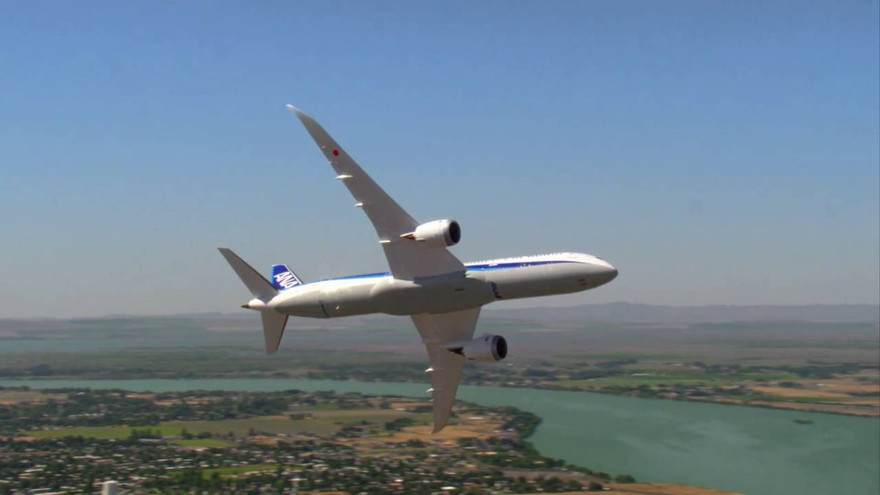 [VIDEO] Phi công Nhật Bản làm xiếc với Boeing 787-9 Dreamliner