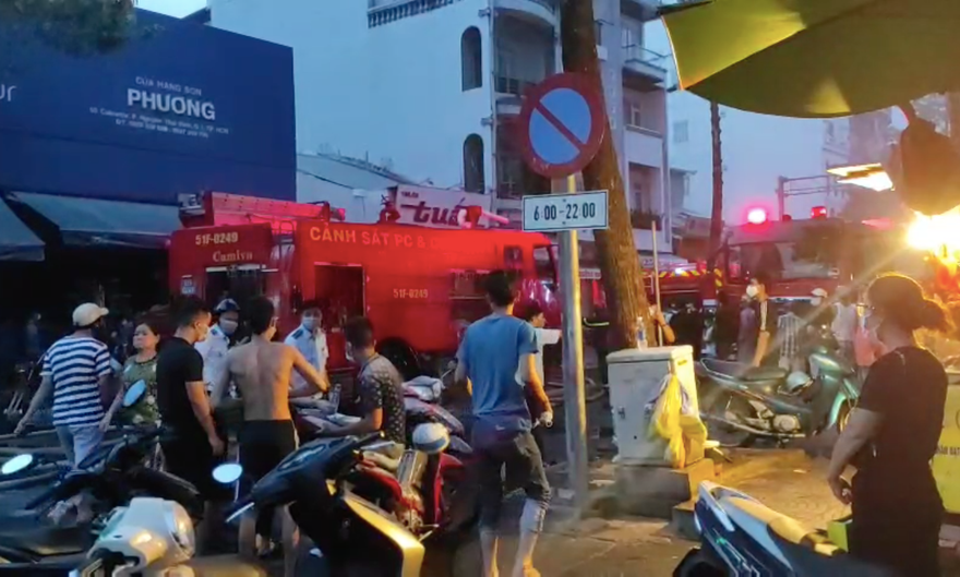 Cháy nhà ở trung tâm Quận 1 - TP HCM 