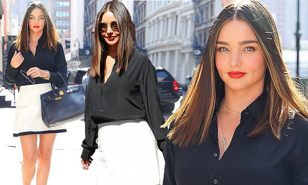 Miranda Kerr tái xuất xinh như thiên thần sau 5 tháng sinh con