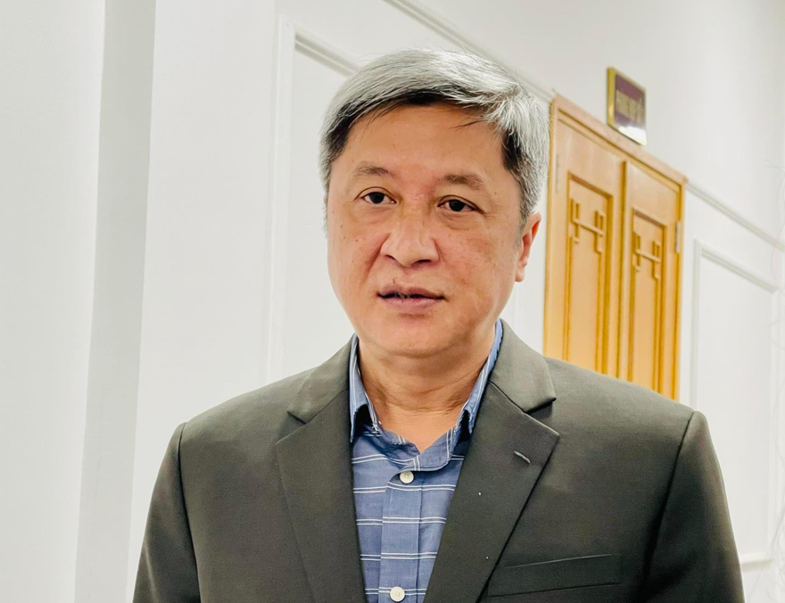 Thứ trưởng Bộ Y tế Nguyễn Trường Sơn