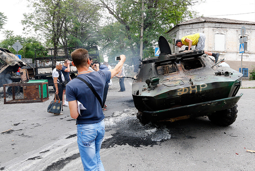 Mariupol và những khoảnh khắc sau tiếng súng