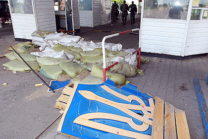 Trạm kiểm soát biên giới Dolzhansky thuộc quyền kiểm soát của tự vệ miền Đông