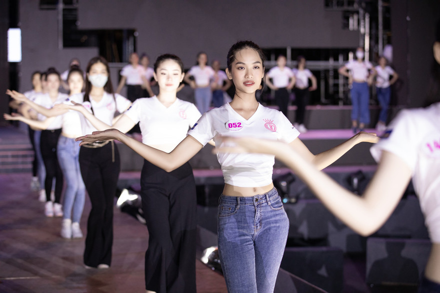 Người đẹp Thời trang HHVN 2020: Chờ màn trình diễn bùng nổ của các thí sinh.