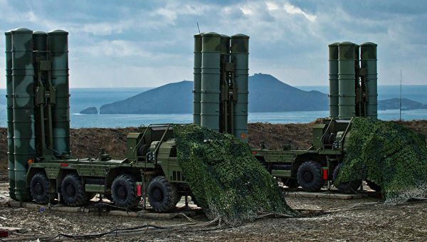 Hạm đội Baltic khai hoả S-400, giáng trả cuộc không kích giả định