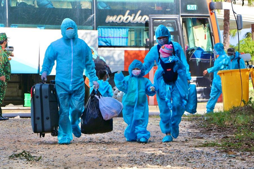 Quảng Ngãi tổ chức chuyến bay đón 200 thai phụ từ vùng dịch phía nam