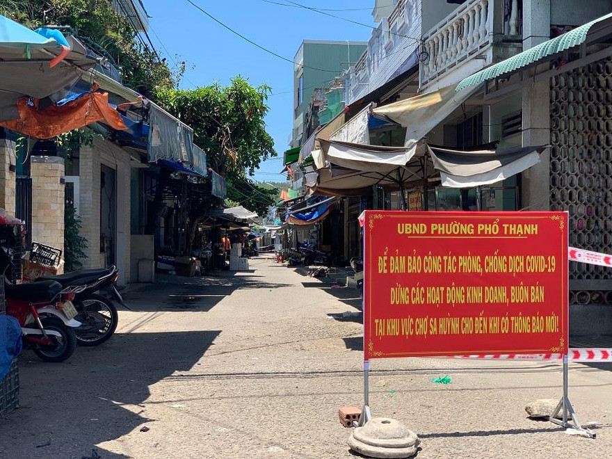 Quảng Ngãi ghi nhận trường hợp đầu tiên tử vong do COVID-19.