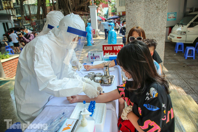 Những phân tích mới nhất về dịch COVID-19 tại Việt Nam