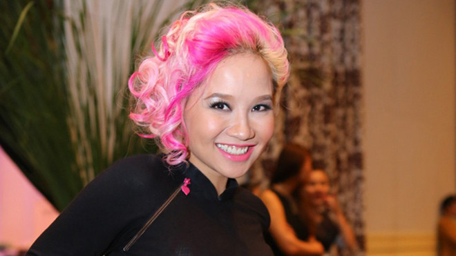 Mai Khôi trình làng kiểu tóc 'thảm họa' mới 