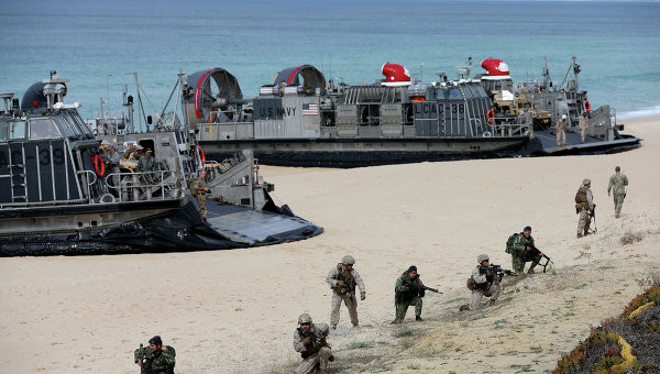 Tổng thư ký NATO khẳng định, "Trident Juncture 2015" là lời cảnh báo đối với nước Nga. Ảnh: AP