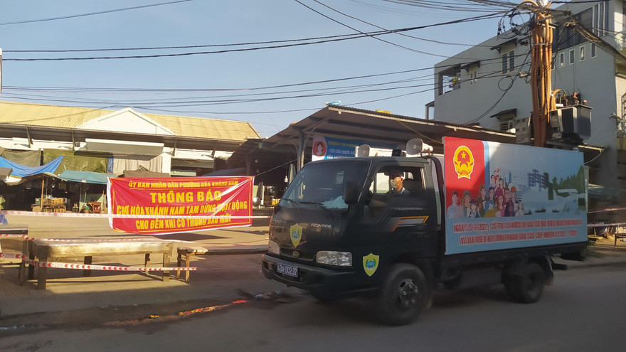 Liên quan đến nhân viên thẩm mỹ dương tính, lực lượng chức năng đã ngừng hoạt động chợ Hòa Khánh Nam.
