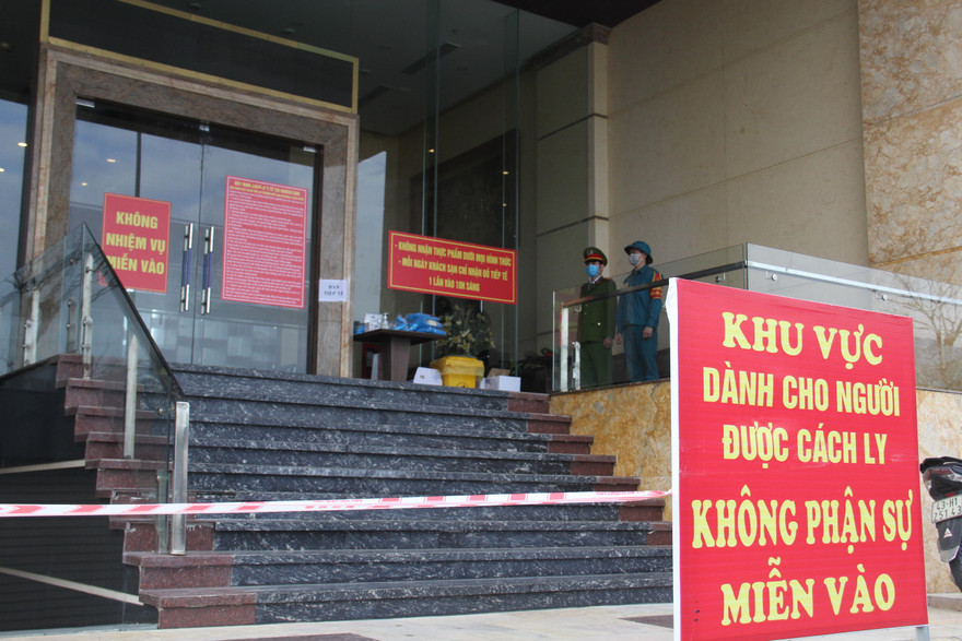 Điều tra người đàn ông nhiễm COVID-19 ‘đi lui đi lại’ Đà Nẵng trên nhiều chuyến bay