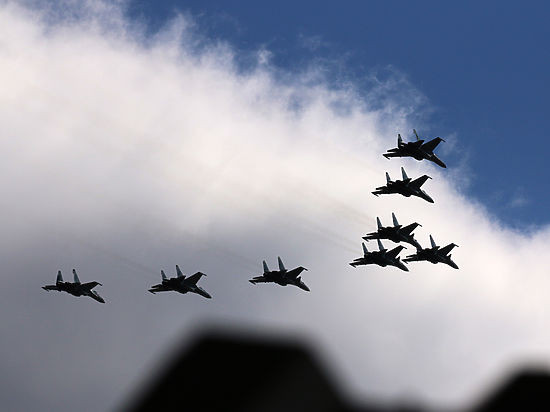 Hội đồng Liên bang cho phép triển khai quân đội Nga ở Syria. Ảnh: Mk