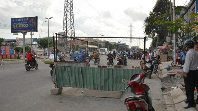 “Hố ga tử thần” đã gây ra cái chết cho người đàn ông ngày 21/10. Ảnh: Dân Trí 