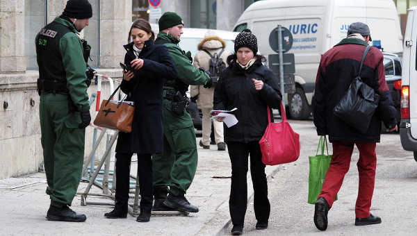 Đức sơ tán khẩn cấp hai nhà ga đề phòng khủng bố