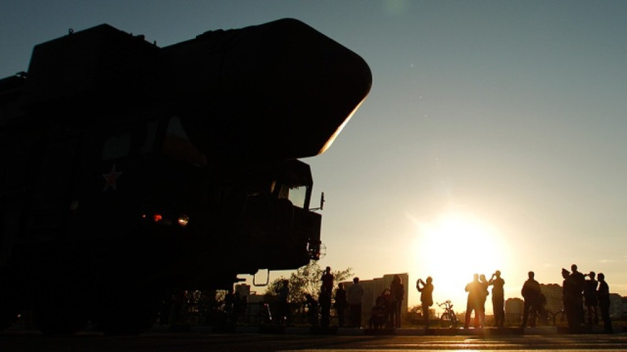 Nga tăng cường vũ khí hạt nhân đối phó NATO. Ảnh: RT