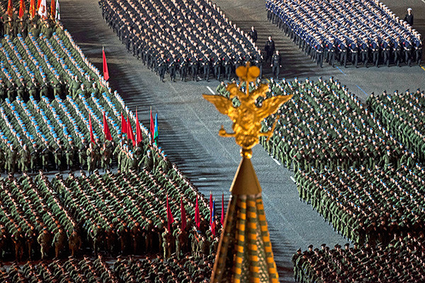 Nga tuyên bố đáp trả kế hoạch hướng Đông của NATO. Ảnh: AP