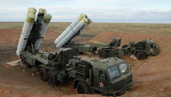 Hệ thống phòng không S-400 của Nga. Ảnh: RIA Novosti