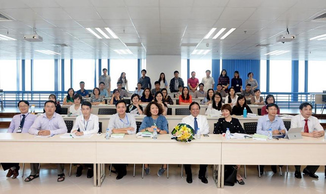 Lớp bồi dưỡng nghiệp vụ sư phạm cho giảng viên của ĐH Kinh tế Quốc dân. Ảnh: NEU.