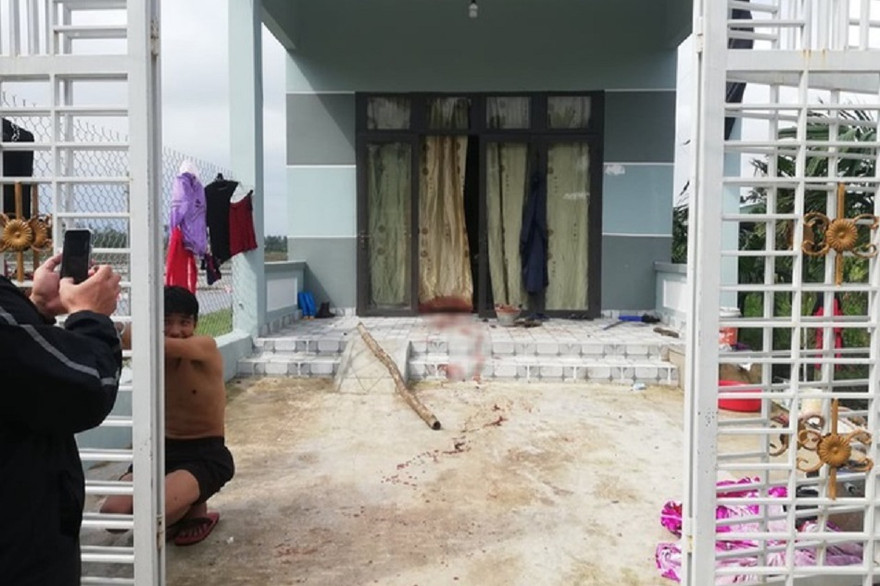 Đối tượng T.N.V. bị bắt giữ tại nhà.