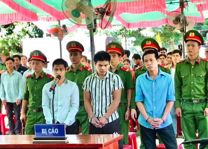 Các bị cáo tại phiên tòa xét xử. Ảnh: M.Q