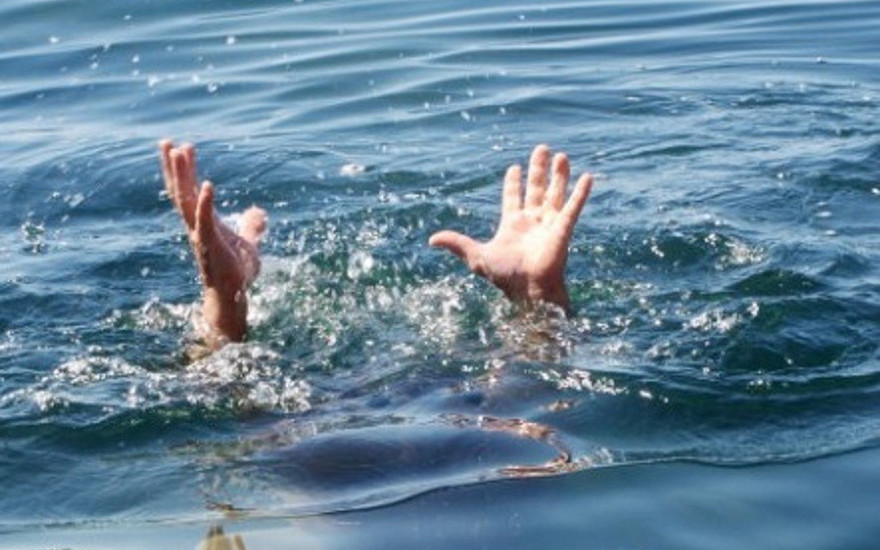 Rủ nhau tắm sông, 3 học sinh ở Quảng Ngãi đuối nước thương tâm. (Ảnh minh họa)