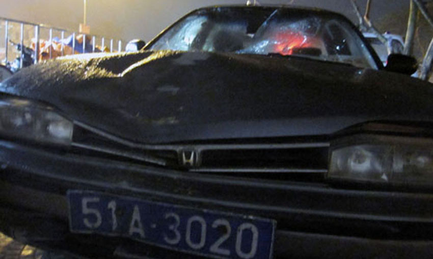 Xe ô tô gây tai nạn.