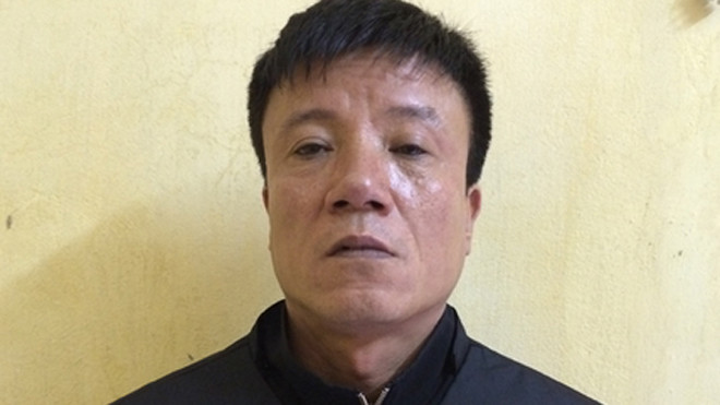 Cận cảnh kẻ vận chuyển 2 kg ma túy đá 