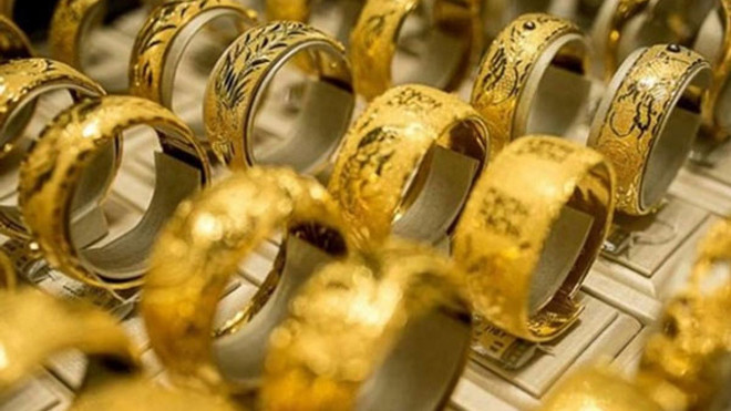 Giá vàng hôm nay 2/3: Vàng, tỷ giá "loạn nhịp"