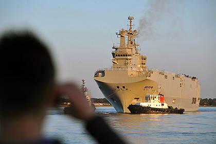 Nga tố Mỹ ngáng đường thương vụ mua tàu đổ bộ Mistral 