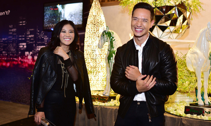 Văn Mai Hương và Kim Lý quấn quýt không rời trong sự kiện.