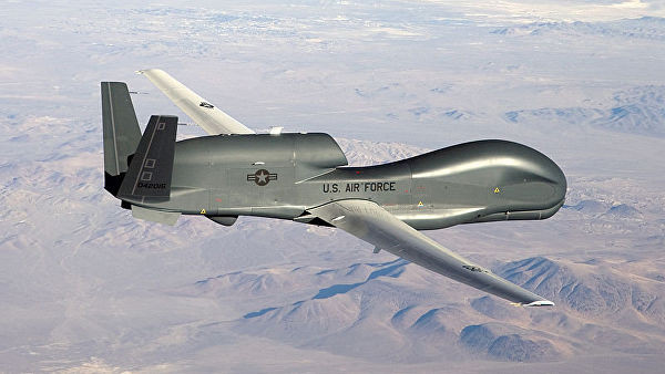 Máy bay không người lái RQ-4B-40 Global Hawk của Không quân Mỹ. Ảnh: US Navy