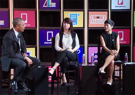 Ông Obama giao lưu với giới startup Việt chiều 24/5 tại TPHCM. Ảnh TPO