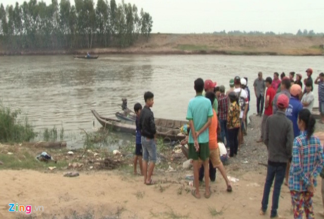 Hiện trường vụ chết đuối. Ảnh: Minh Anh. 