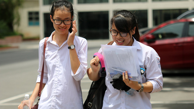 Thí sinh dự thi THPT Quốc gia 2015. Ảnh: Như Ý