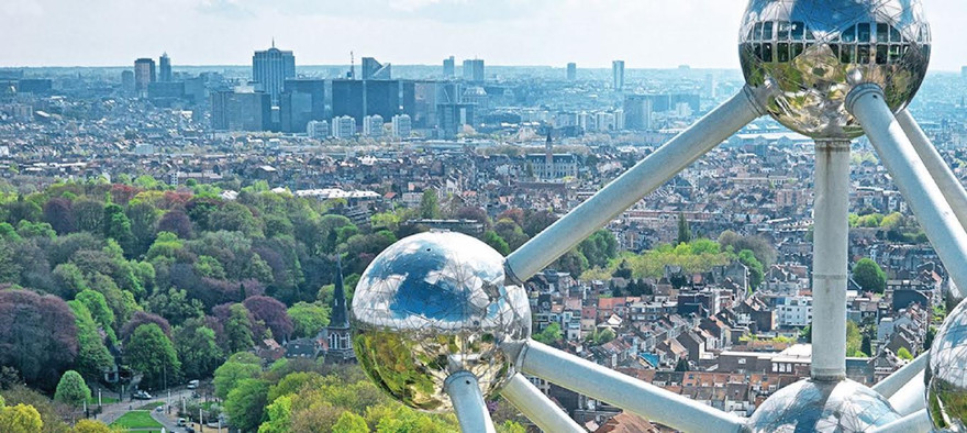 Viết những gì bạn biết và cơ hội đến thăm châu Âu