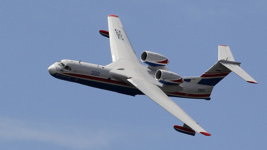 Một chiếc máy bay chữa cháy Beriev Be-200ES. Ảnh: Reuters