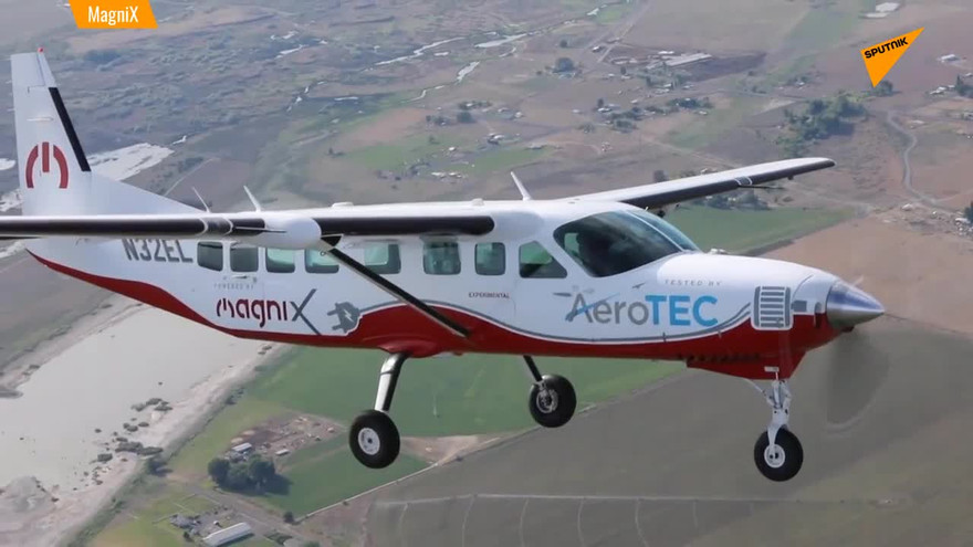 Phi cơ chạy điện lớn nhất thế giới lần đầu cất cánh 