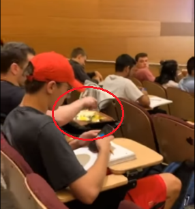 Sinh viên Mỹ hồn nhiên... rán trứng giữa giảng đường