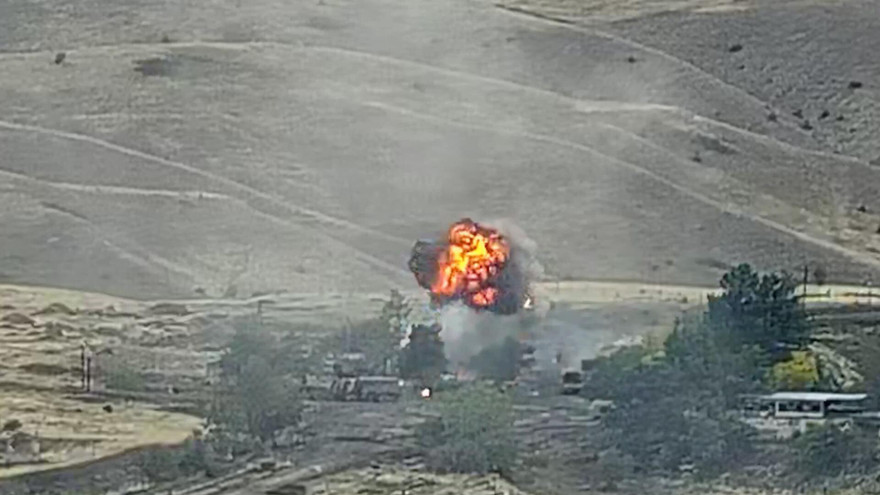 Azerbaijan phóng loạt máy bay không người lái tự sát vào khu vực Nagorno-Karabakh