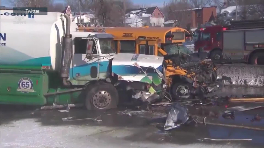 200 chiếc xe đâm liên hoàn ở Canada, ít nhất 69 người bị thương