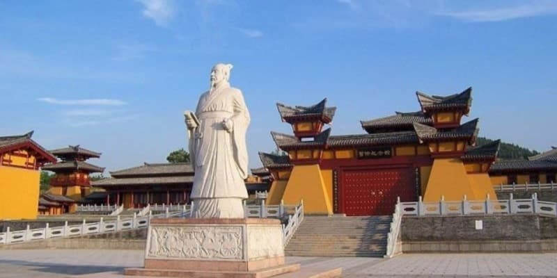 Tượng đài Khổng Tử