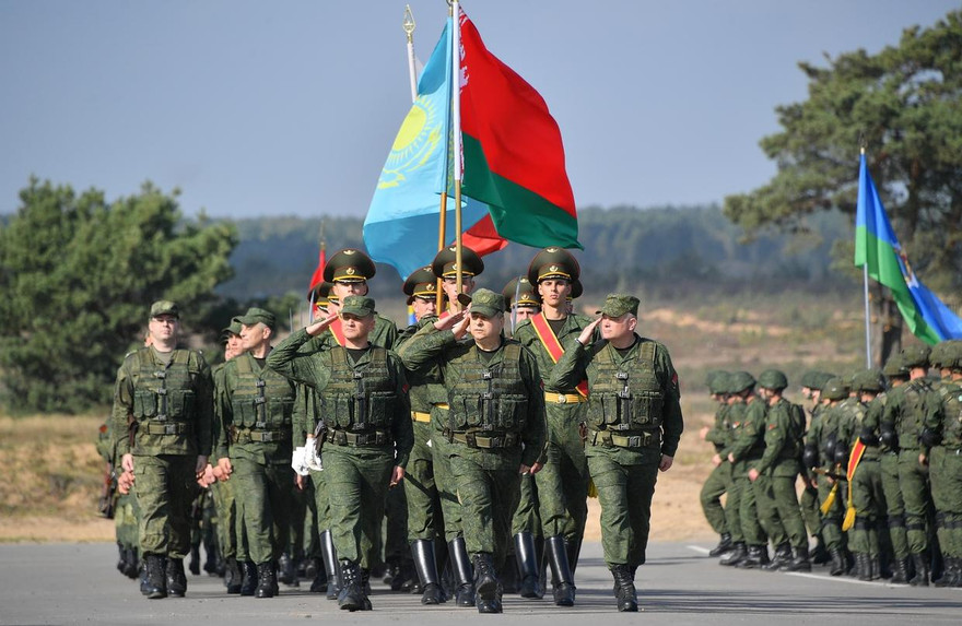 Lễ khai mạc cuộc tập trận chiến lược Zapad-2021 tại sân tập Obuz-Lesnovsky ở Belarus.