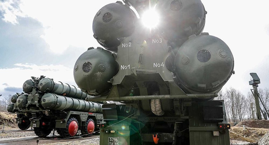 Hệ thống tên lửa phòng không S-400