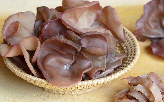 Những ‘đại kỵ’ khi ăn mộc nhĩ có thể làm tổn thương gan, gây ngộ độc