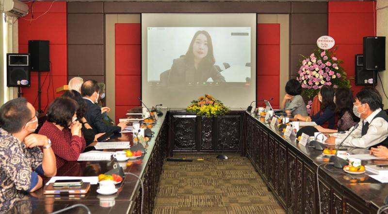 Quảng cảnh Lễ ra mắt nền tảng trực tuyến ichLinks tại Việt Nam. Ảnh: Hà Nội mới