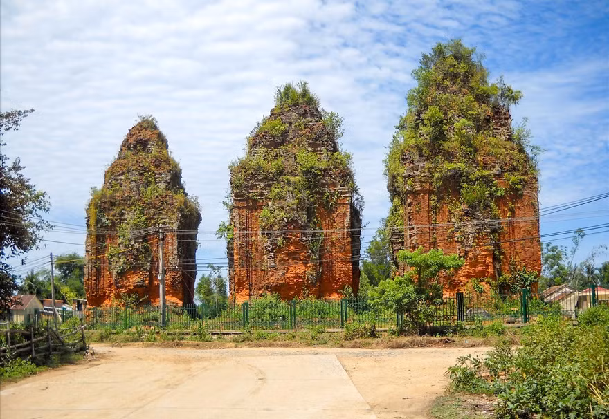 Di tích tháp Chăm Khương Mỹ. Ảnh tư liệu