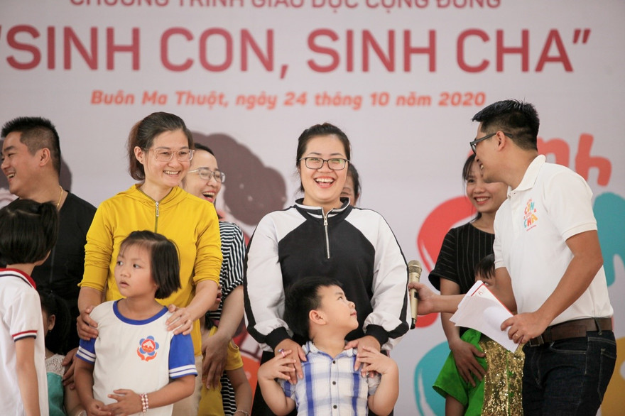 Generali: Triển khai thành công hai chương trình giáo dục cộng đồng 'Sinh Con, Sinh Cha'